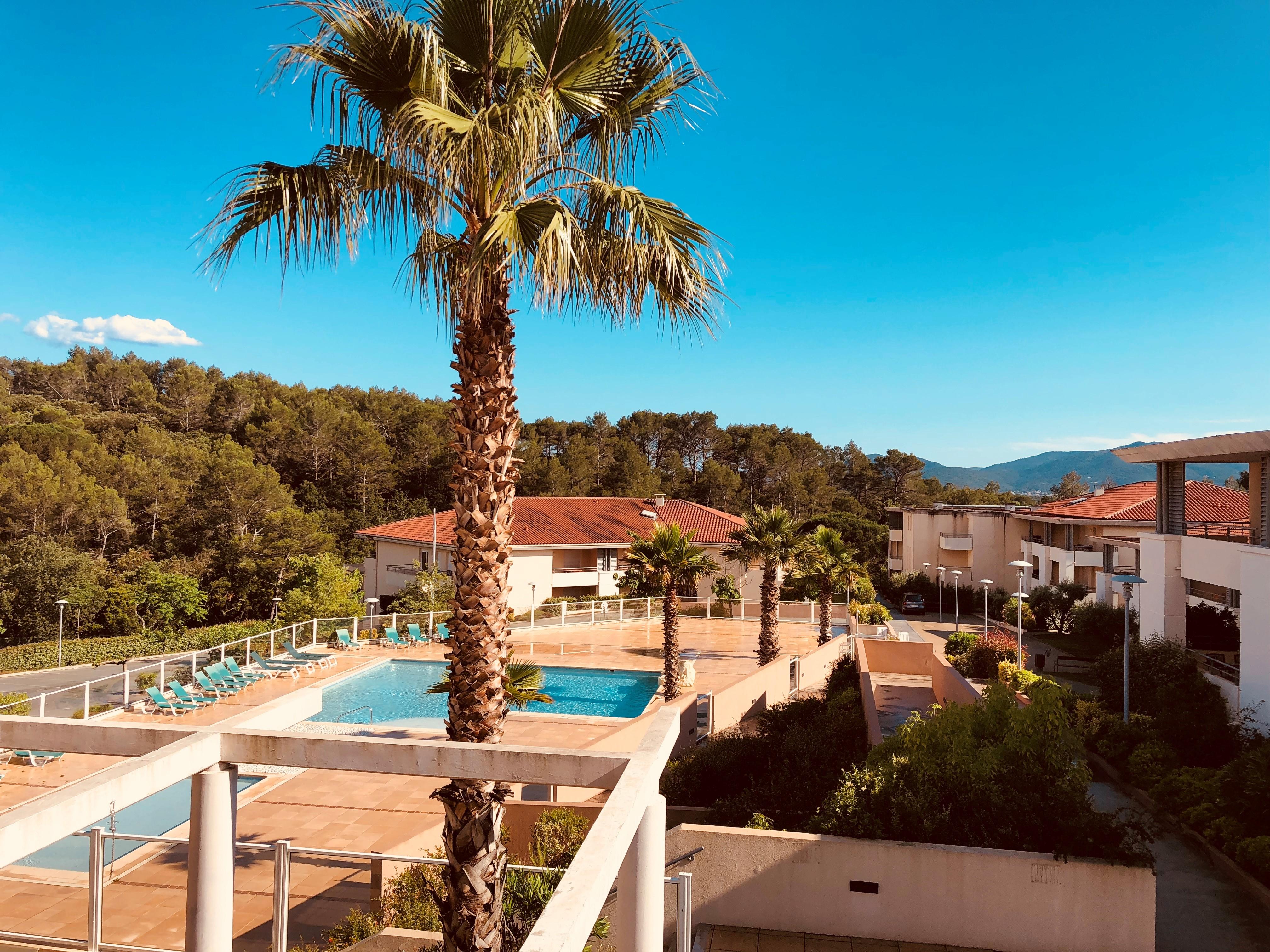 Les Parasols D'Argens Hotel Roquebrune-sur-Argens Exterior photo